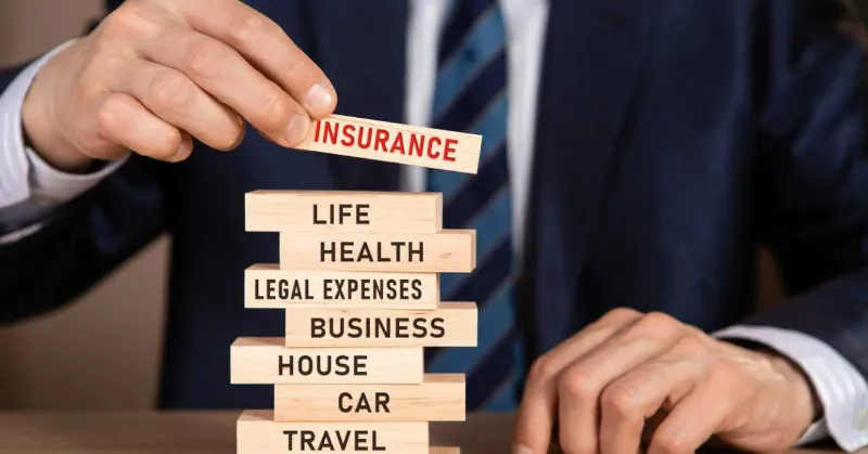 How to Choose the Right Insurance Policy in 2024